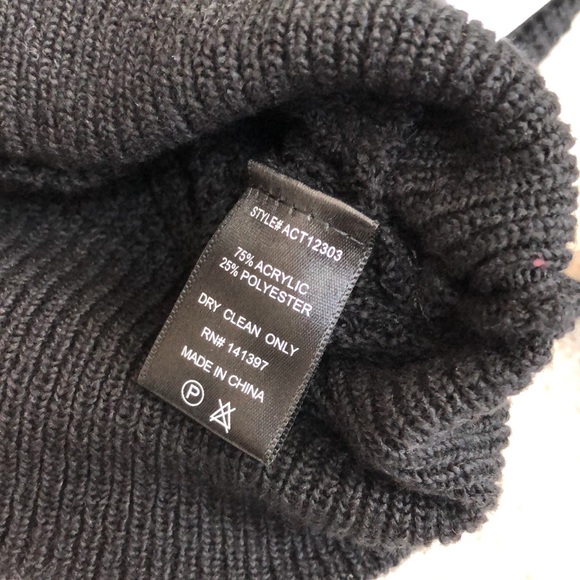 NWT ASTR the Label Stephanie Sweater - Picture 6 of 6